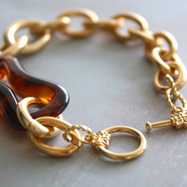 LAST ONE -Arm Candy - vintage tortoise shell lucite and gold link bracelet - stocking stuffer fashionable for her gift under 20