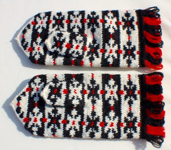 Hand Knitted Wool Mittens - Gloves Nordic: Latvia… - image 4