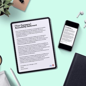 Puede incluir: Una declaración de accesibilidad digital en la pantalla de una tableta. La declaración describe el compromiso de la empresa para garantizar la accesibilidad digital para todos los usuarios, incluidas las personas con discapacidades. La declaración enfatiza la importancia de brindar una experiencia acogedora e inclusiva para todos.