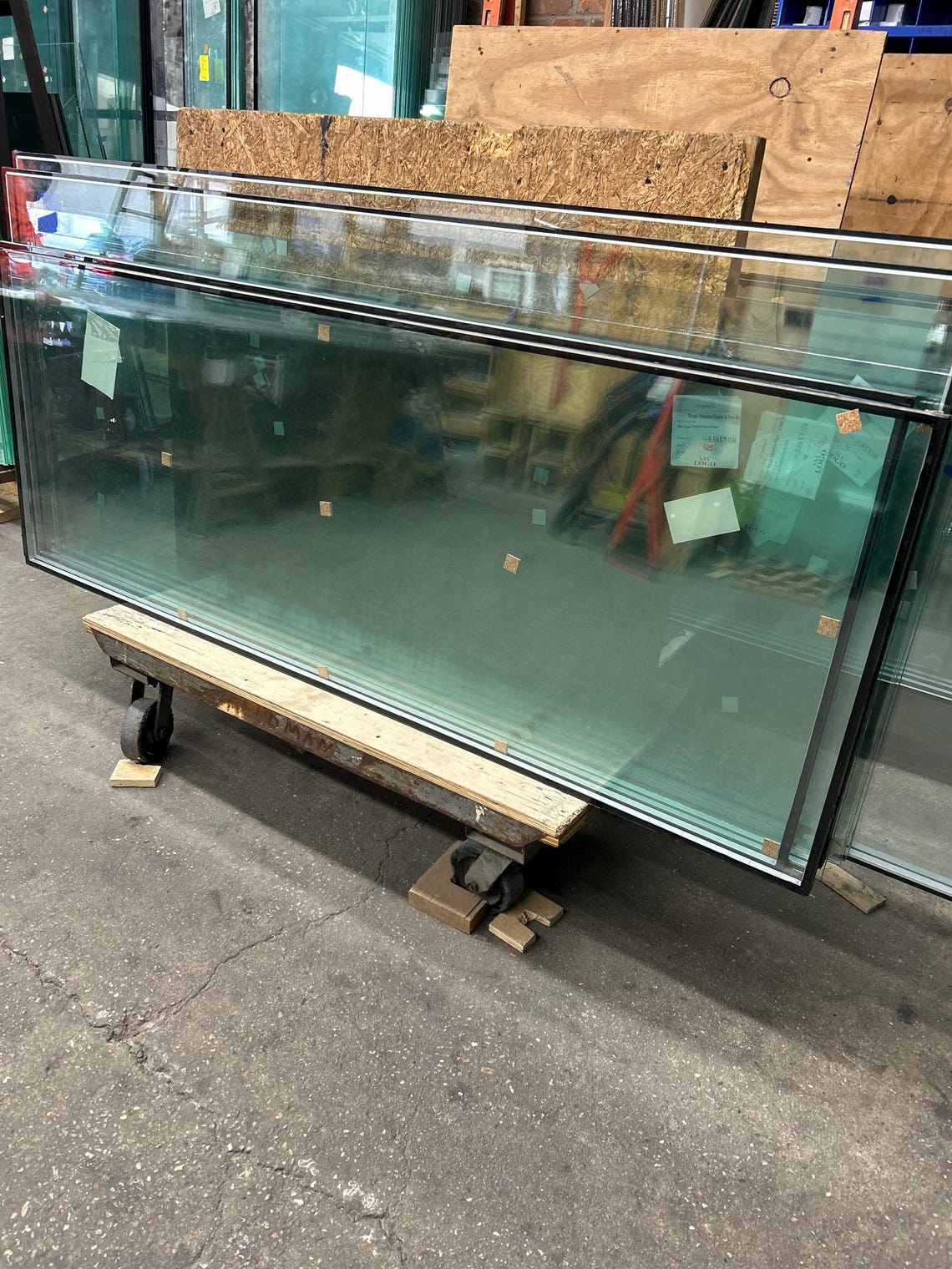 Energy Efficiency Glass Units. 1” Clear Tempered Glass With Low ...