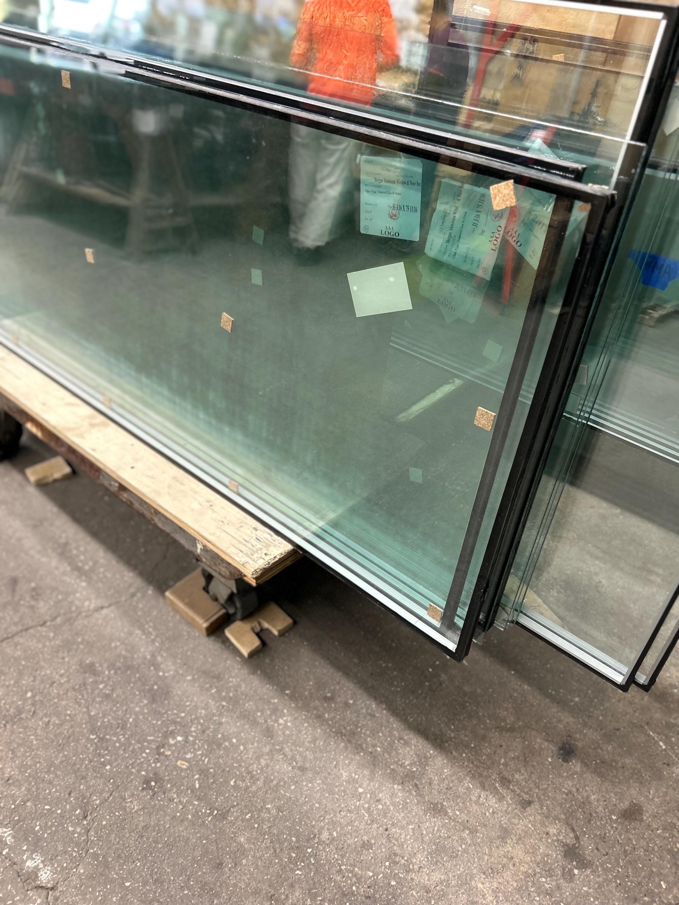 Energy Efficiency Glass Units. 1” Clear Tempered Glass With Low ...