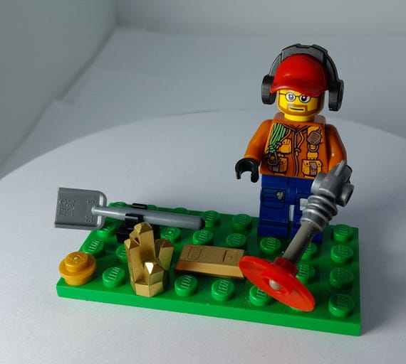 Metal detectorist / treasure hunter figure - custom built from genuine Lego.