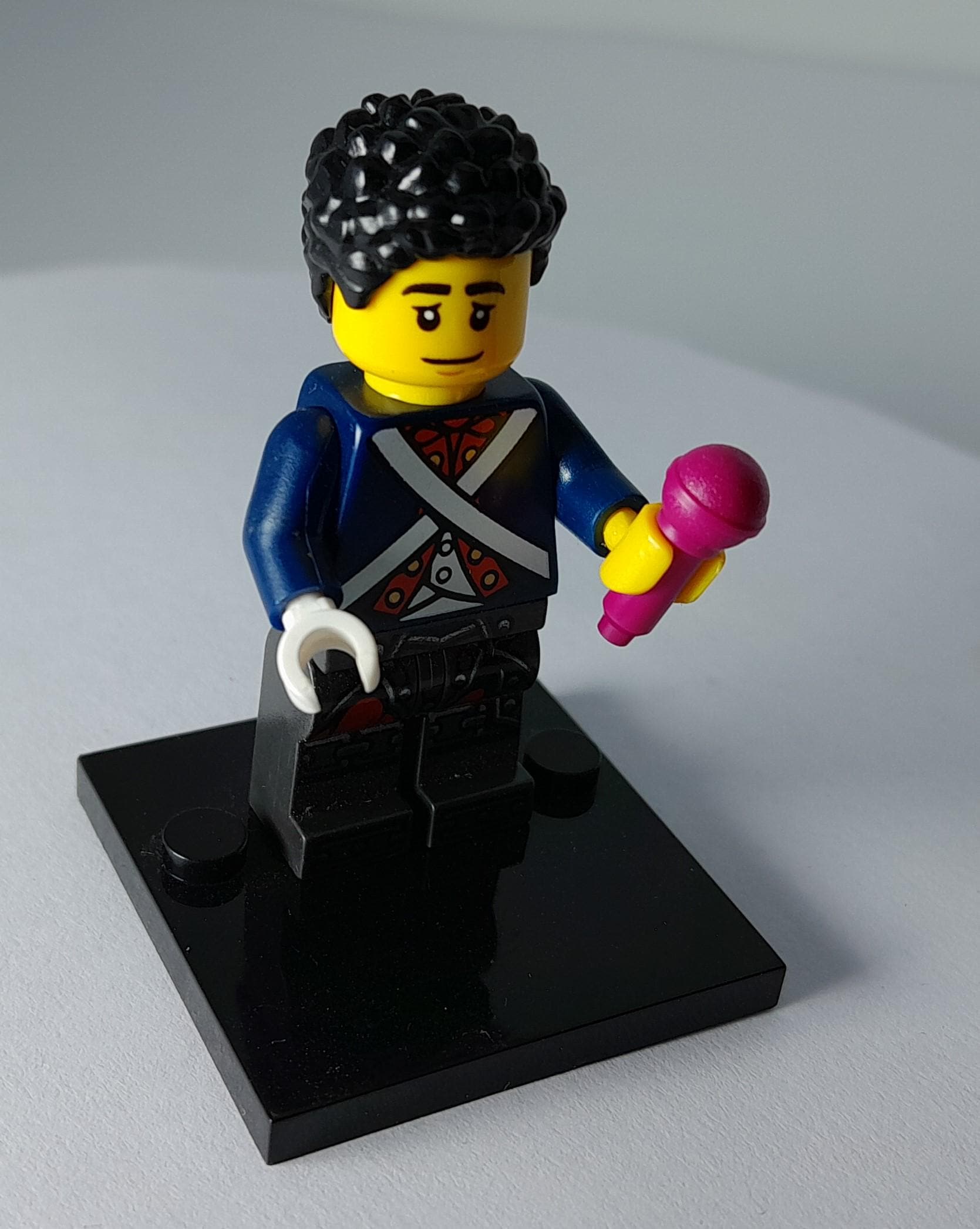 マイケル・ジャクソンのフィギュア - 本物のレゴからカスタムビルド
