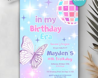 Invitación de In My Birthday Era, invitación a fiesta musical de cumpleaños de adolescente, invitación con pulsera de la amistad, fiesta de Eras en morado y azul, Canva editable