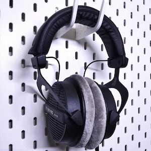 Pegboard Headphone Holder for IKEA Skadis
