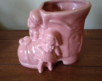 Shawnee Old Lady In A Shoe Pink Planter Vase USA 525 So Cute