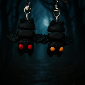 Mini Bat Keychain, Cute Halloween Bat with Red or Orange Eyes, Spooky Tiny Creature for Backpack Gift or Decor, Creepy Cute Charm Figurine