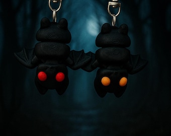 Mini Bat Keychain: Spooky Halloween PLA Plastic Figurine