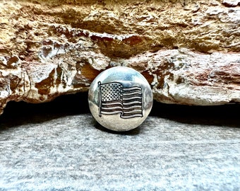 Vintage Sterling Silver Button Cover with a stamped waving flag design