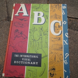 The International Visual Dictionary Children&#39;s Picture Dictionary