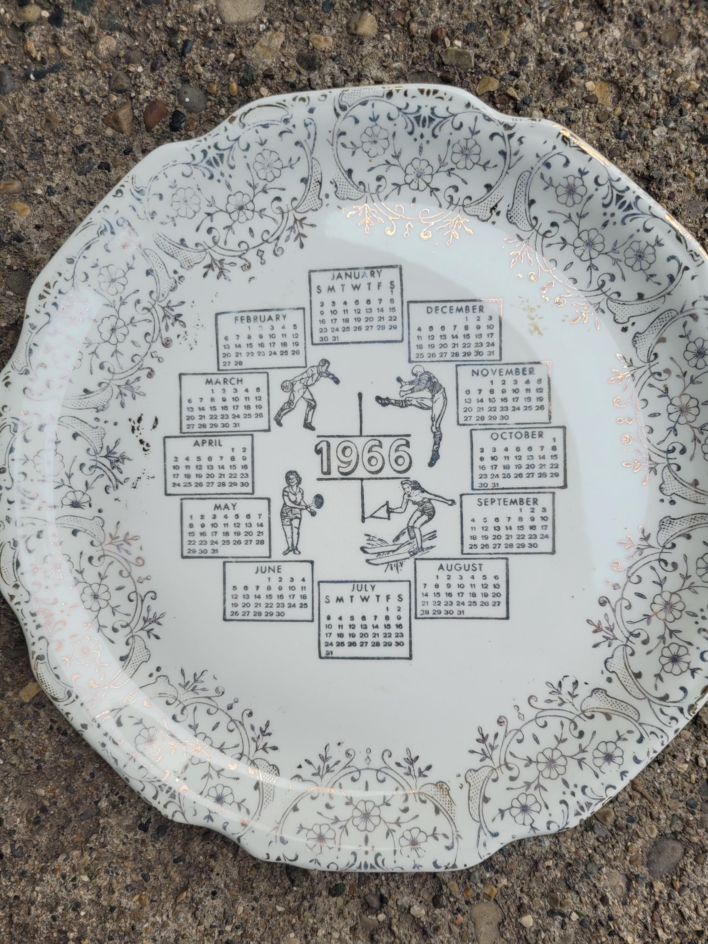 Calendar Plates - Etsy