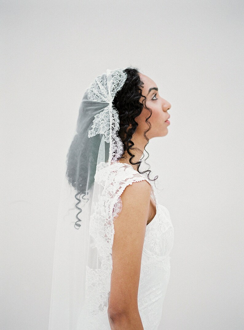 vintage cathedral wedding veils