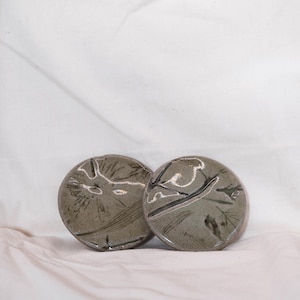 flower-pressed ceramic coasters/jewelry dishes (set of 2)