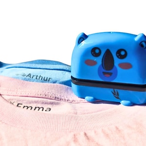 Timbro tessile personalizzato Koala – Marcatura di vestiti per bambini, scuola, asilo nido – Facile e durevole