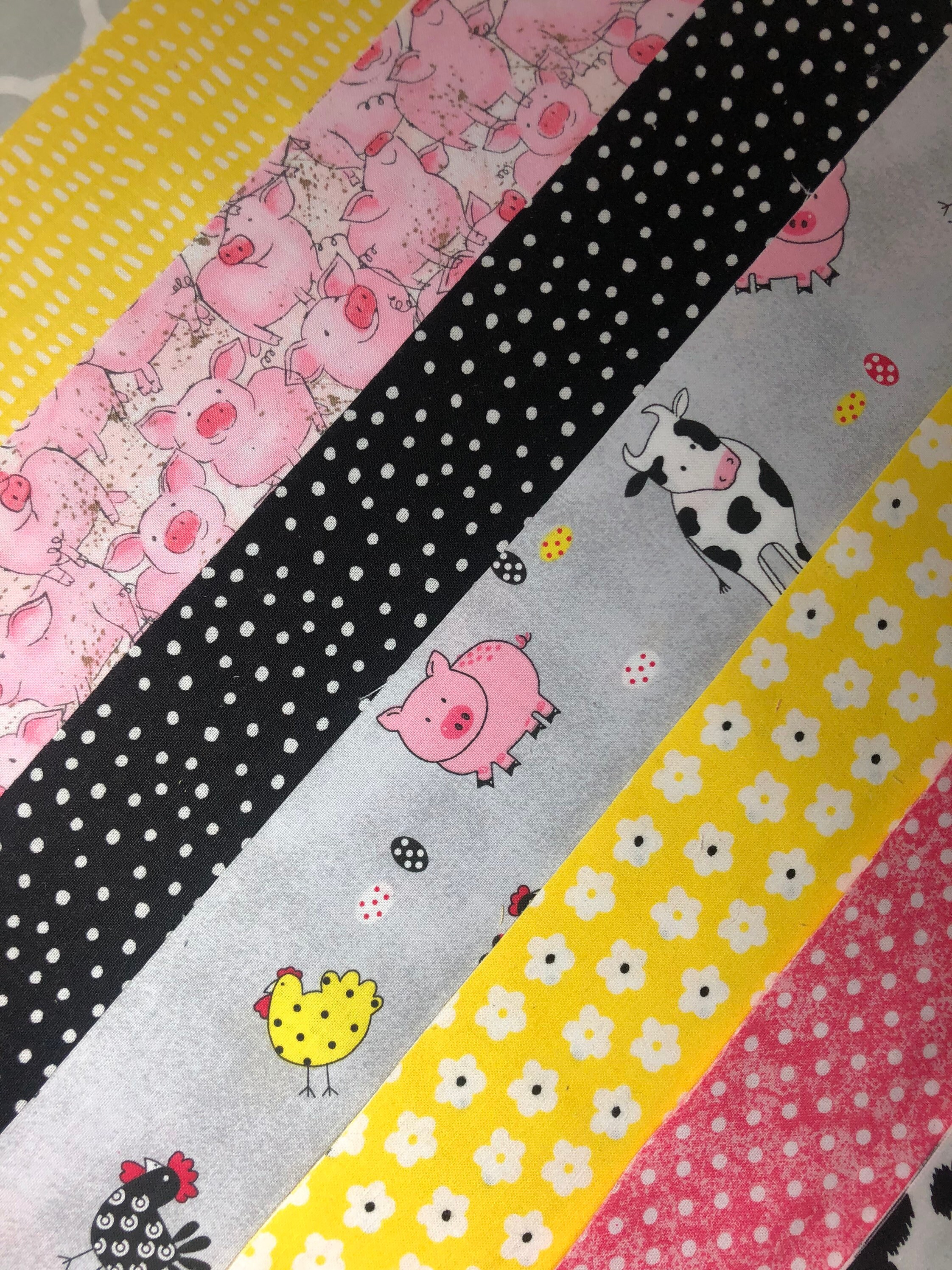 Farm Quilt Fabric Jelly Roll Strips - 20 strips- SEW FUN QUILTS Time Saver Quilt Kit - 1 roll