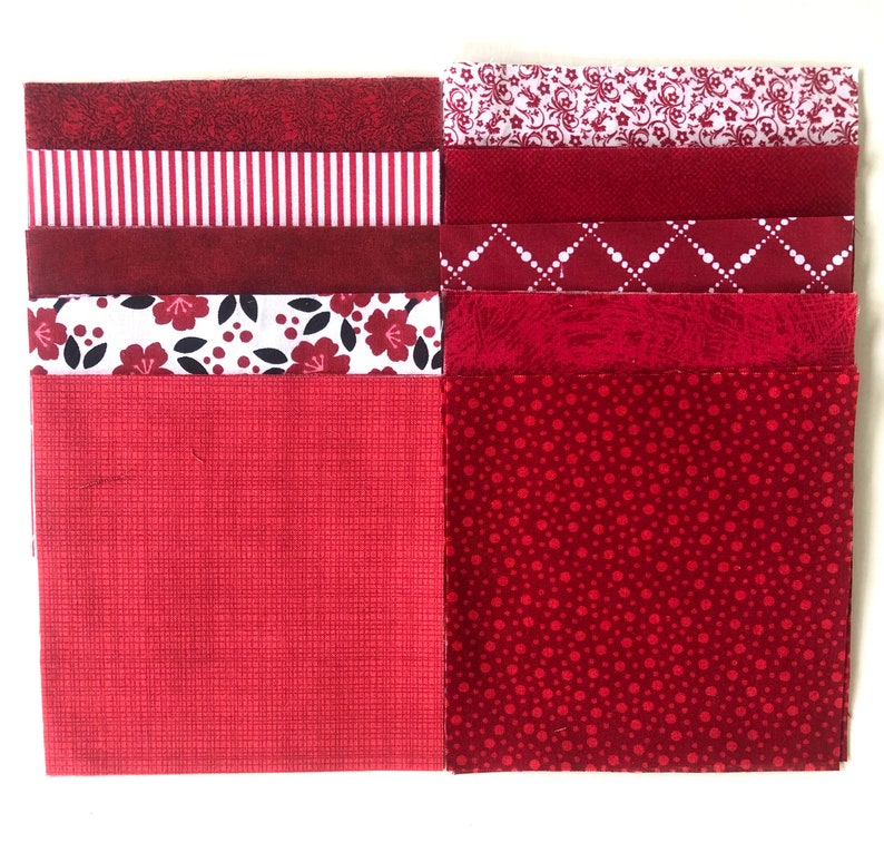 Red Quilt Fabric Squares 30 5 Quilt Charm Squares SEW FUN QUILTS Time Saver Quilt Kit image 2