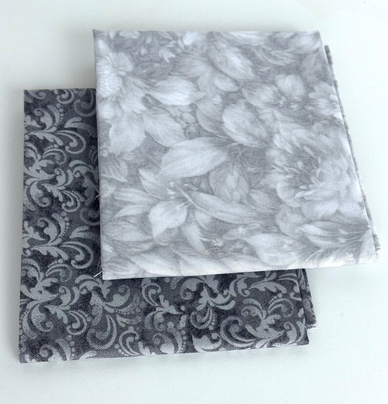 Gray Fat Quarter 2 pieces Set Light Gray Floral and Dark Gray Scroll fat quarters SEW FUN QUILTS Time Saver Quilt Kit image 2