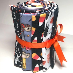 Halloween Yardage Orange Black Purple 5 Yard Bundle - 1/2 Yard Cuts - 10 prints  5 yards total- Quilt Fabric -Sewfunquilts Time Saver Kits