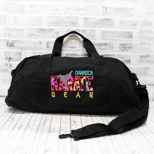 Sac de karaté noir personnalisé pour filles léopard arc-en-ciel cadeau de karaté fourre-tout sac de voyage pour cadeau d'anniversaire de fille sac de voyage de rentrée