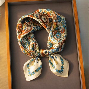 Bohemian 100% Mulberry Silk Scarf Spring Summer Silk Scarf Elegant Silk Handkerchief Headscarf Decorative Neck Scarf, Valentine's Day Gift