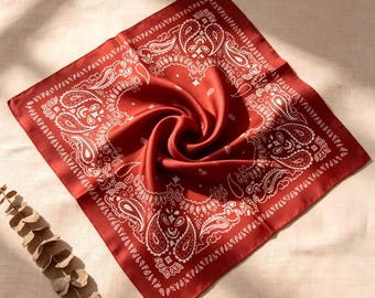 Red Silk Bandana Scarf, 100% Mulberry Silk Scarf Vintage Paisley Hair Scarf, Cowboy Western Neck Scarf, Festival Outfit, Gift for Her Mom