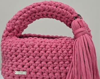 Handmade Crochet T-Shirt Yarn Bag: Detachable Fringe Accessory
