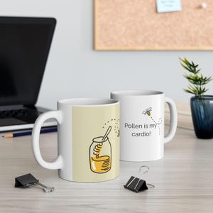Bee Ceramic Mug – Coffee Cup Gift for Nature Lovers and Gardeners