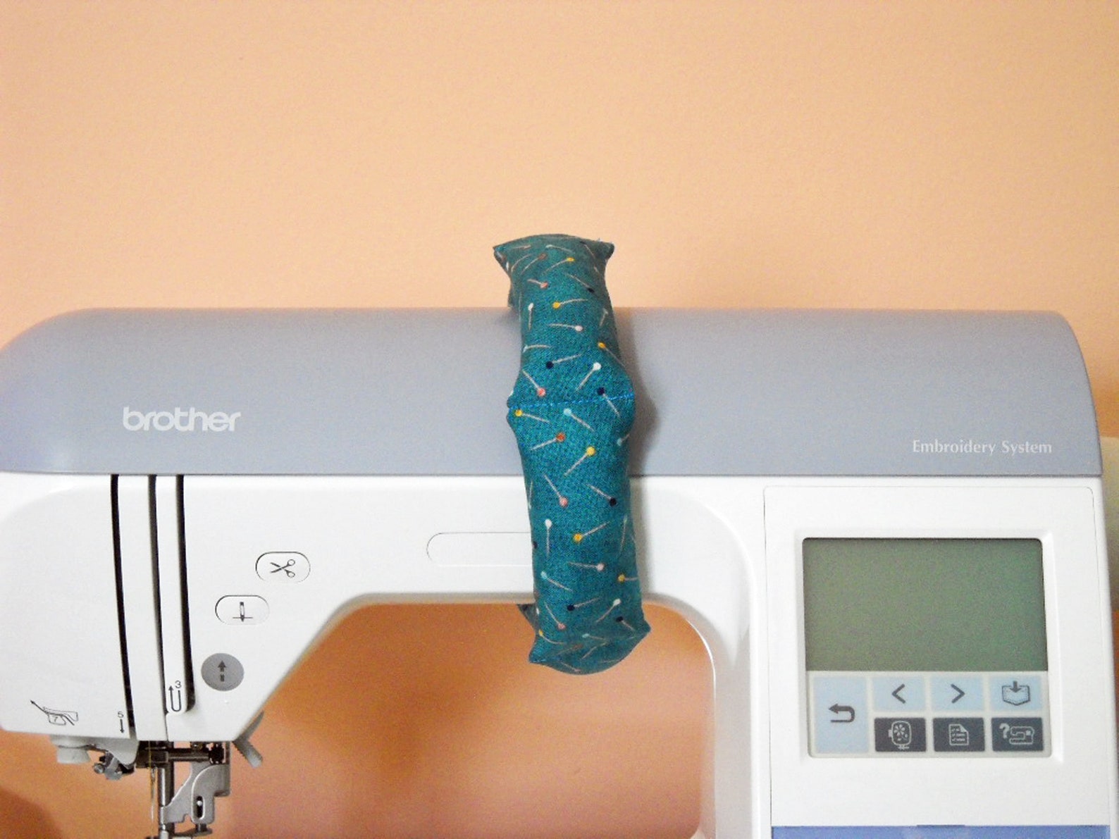 Wrist Pin Cushion Seamstress Gift Mother's Day Etsy