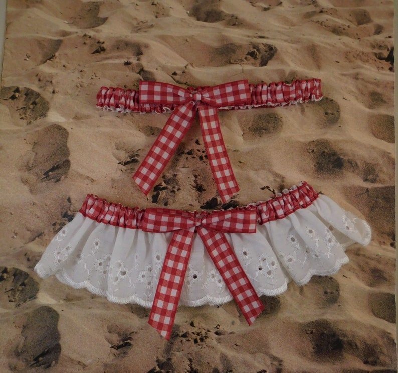 Red Gingham White Eyelet Lace Country Barn Outdoor Garden Wedding Garter Toss Set