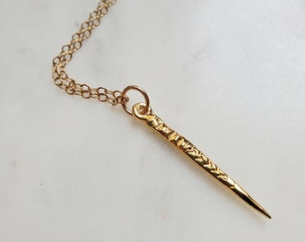 Minimal Dagger Necklace, Dainty Gold Bar Necklace, Yellow Gold Spike Pendant, Golden Needle Necklace