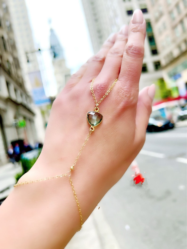 Bracelet and ring chain with gemstone