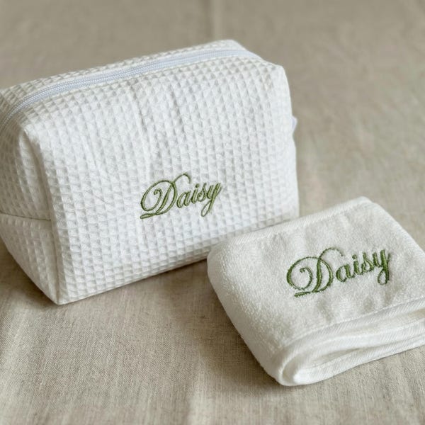 Personalized Waffle Cosmetic Bag, Custom Name Makeup Pouch, Bridesmaid Gift, Wedding Morning Bag, Travel Toiletry Case