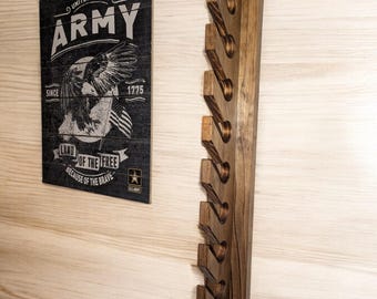 10-Hat Wall-Mounted Hat Rack – Solid Wood, Handcrafted