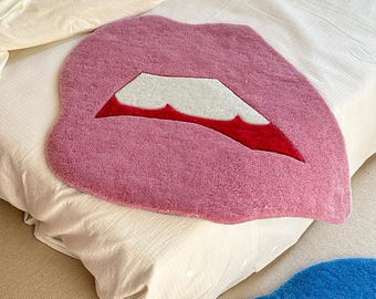 Kiss Me Irregular Rug | Hand Tufted Wall Art | Perfect Gift for Lover | Unique Christmas Gift | Funky Blue & Coquette Pink | Tapis Tufting