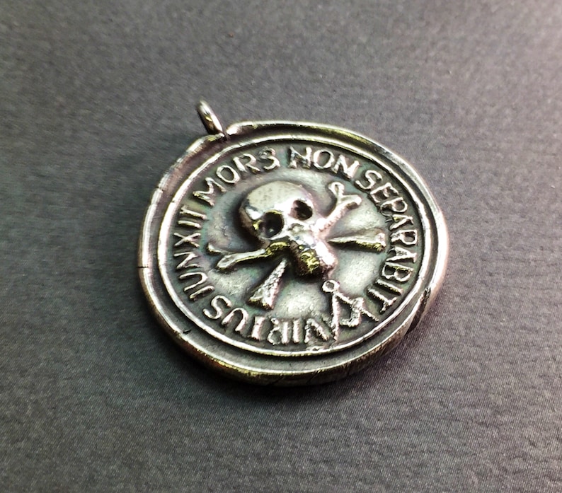 Jolly Roger Skull Wax Seal Pendant Latin Motto Memento Etsy