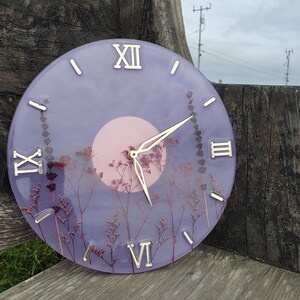 Unique Wall Clock with Real Flowers – Handmade Resin Art – Best Gift for Mom – Floral Cottagecore Home Decor image 3