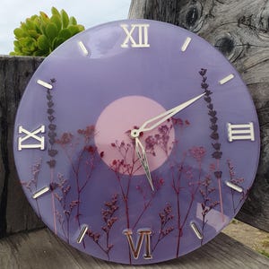 Unique Wall Clock with Real Flowers – Handmade Resin Art – Best Gift for Mom – Floral Cottagecore Home Decor image 2