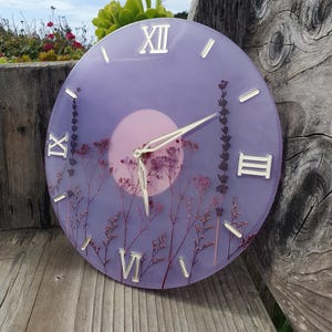 Unique Wall Clock with Real Flowers – Handmade Resin Art – Best Gift for Mom – Floral Cottagecore Home Decor image 7