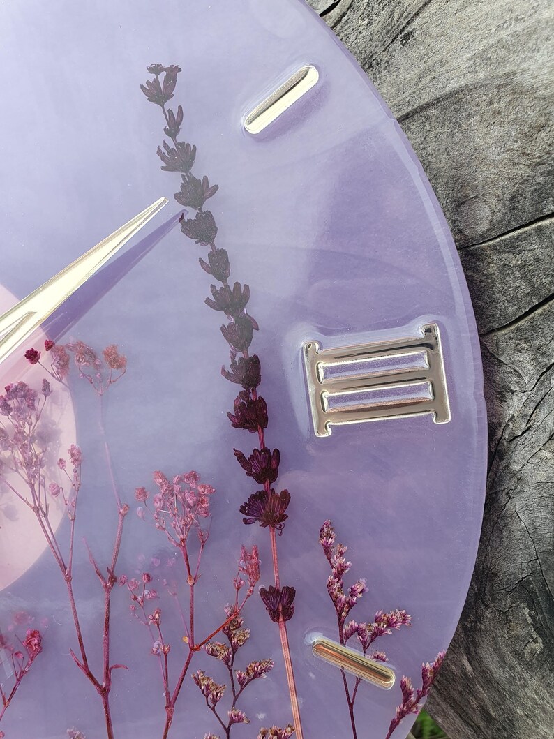Unique Wall Clock with Real Flowers – Handmade Resin Art – Best Gift for Mom – Floral Cottagecore Home Decor image 6