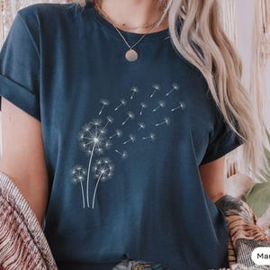 Paardenbloem T-shirt, Paardenbloem shirt voor vrouwen, Inspirerend shirt, Bloem in natuurlijke kleur T-shirt, Schattig trendy dames T-shirt