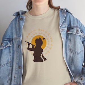 Hare Krishna T-shirt ISKCON Shirt Yoga Vedic Meditation Gift Tee Krishna with Flute T-shirt Hindu Religious Tshirt for Women Men