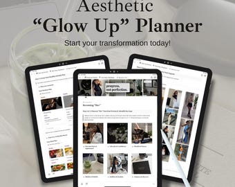 Op de afbeelding: Drie digitale tabletschermen die een "Glow Up"-planner weergeven met de tekst "progress, not perfection." De planner bevat secties voor persoonlijke stijl, mindset & gewoontes, gezondheid & fitness en financiën & middelen.