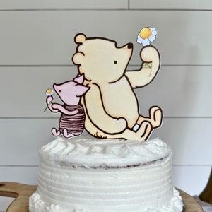 Winnie the Pooh Paper Cake Topper/Pooh & Piglet Daisy Flowers/Classic Bear Baby Shower/Birthday/Floral Centerpiece/Photo Prop/Smash Cake image 1