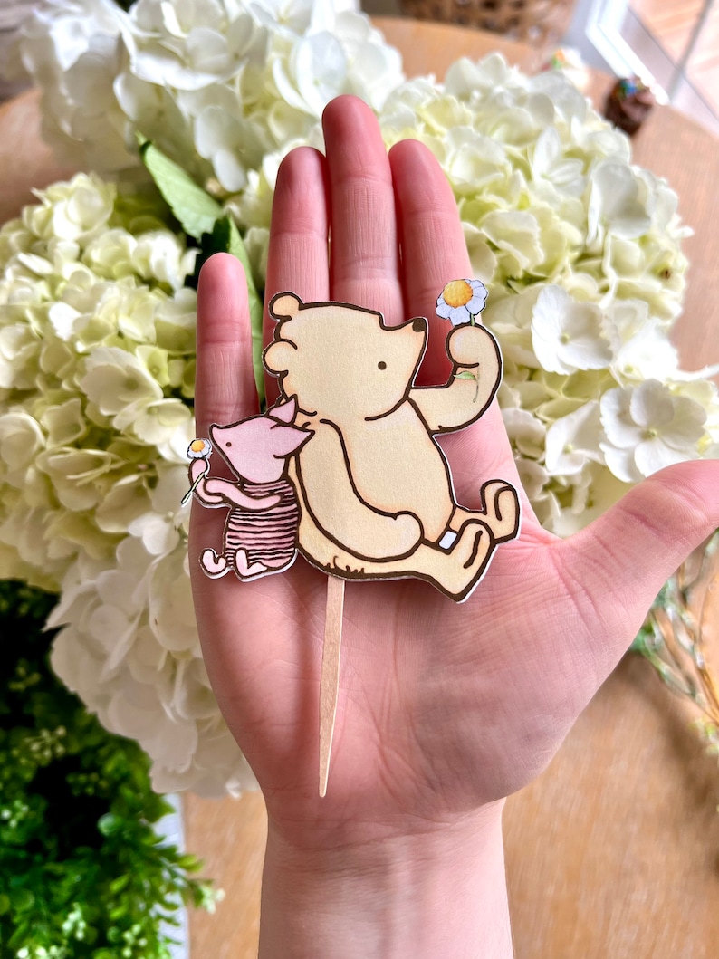 Winnie the Pooh Paper Cake Topper/Pooh & Piglet Daisy Flowers/Classic Bear Baby Shower/Birthday/Floral Centerpiece/Photo Prop/Smash Cake image 7