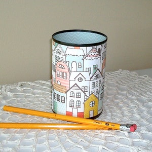 Village Desk Accessories, Townscape Pencil Holder, Houses Desk Organization - 1572