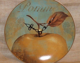 8 Inch Antiqued Gold Apple Motif Wall Clock - Kitchen Clock - French Apple Plate Wall Decor - 3245