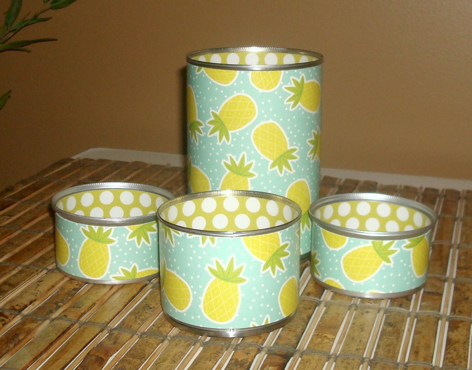 pineapple desk accessories