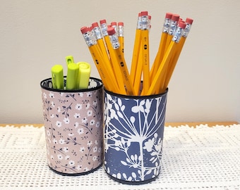 Dandelion and Daisy Desk Organizer, Floral Pencil Holder Cup - Item 1732