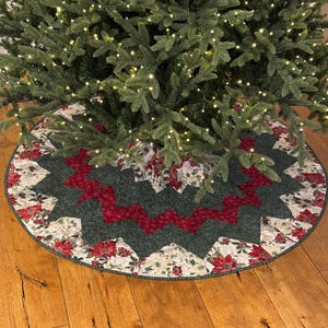 Traditional Poinsettia & Buffalo Check | 50&quot; Diameter | Forest Green Cotton | 6-10&#39; Tree | Handmade Quilted Christmas Tree Skirt