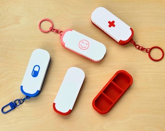 Pillbox for on the go with key ring (silver), medicine box, personal pill container, medication organizer, 3D printed